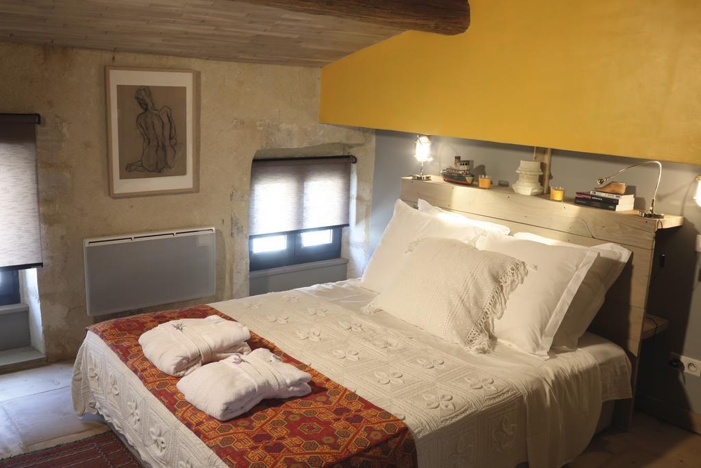 La Casa De Boulbon Panzió Szoba fotó